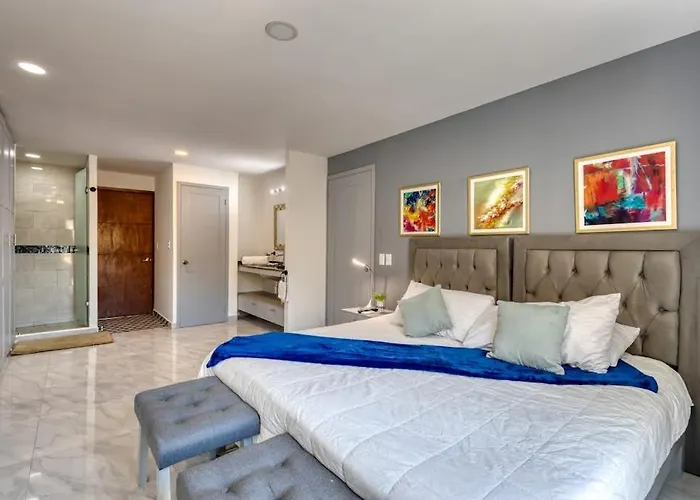 With Ocean-view Rooftop Infinity Pool, Balconies & Ac Ferienhaus Cabo San Lucas